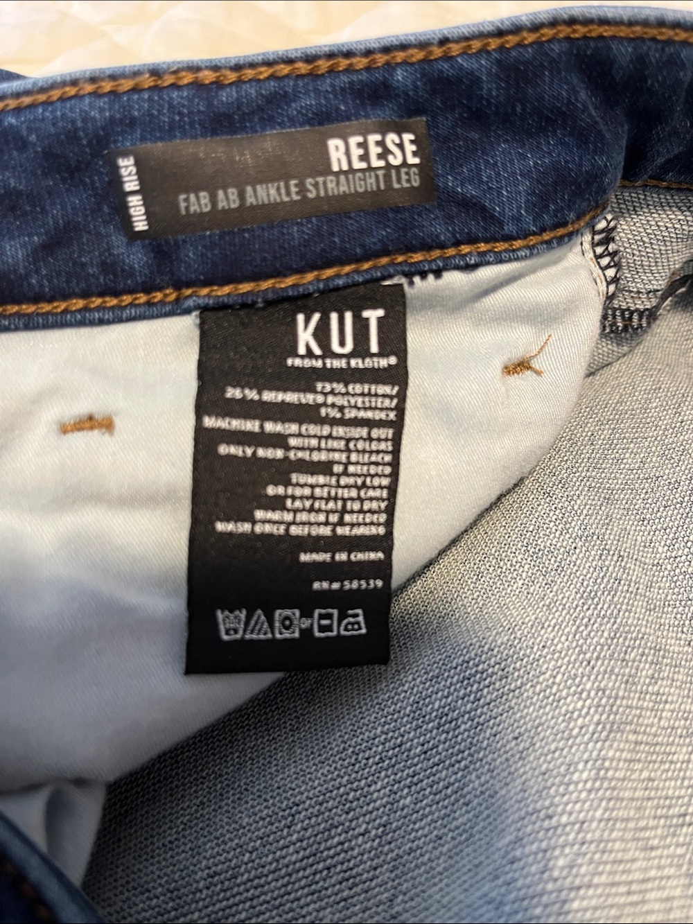 Kut from the Kloth Reese High Rise Ankle Straight Jean 22 22W - Picture 3 of 8